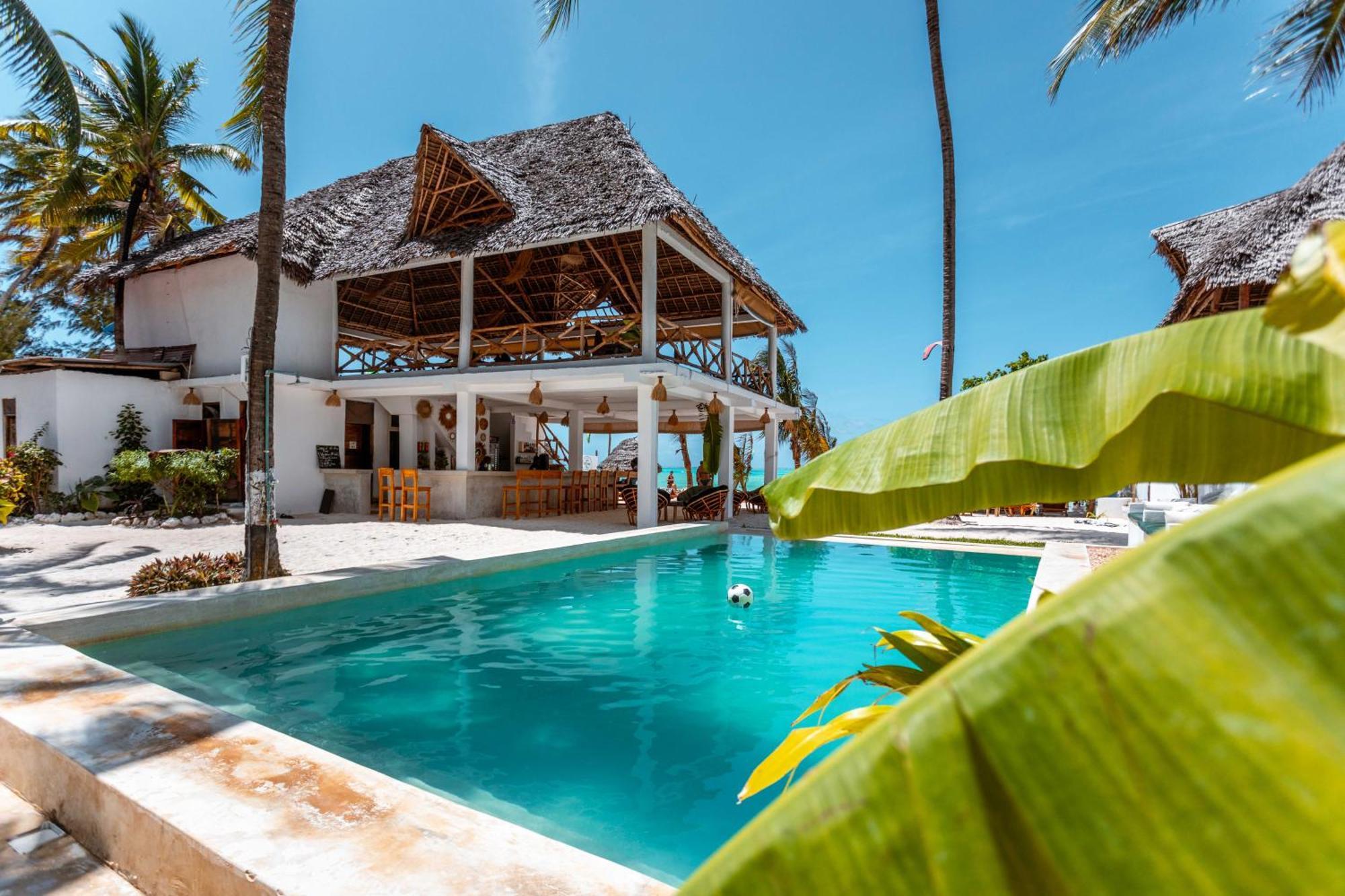 Maisha Matamu Beach Hotel Paje Kültér fotó